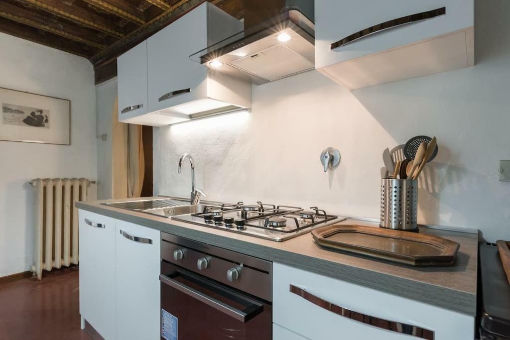 Renaissance Apartment ฟลอเรนซ์ ภายนอก รูปภาพ